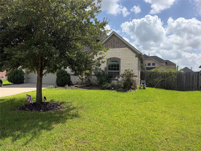 2005 Post Oak Court, Pearland, TX 77581