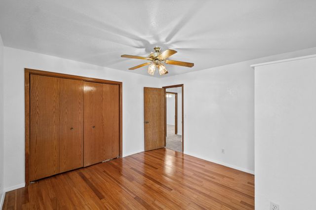 1365 E Coelho Avenue, Tulare, CA 93274