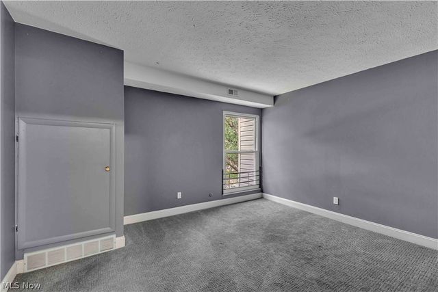 1633 Cedarwood Drive 320, Westlake, OH 44145