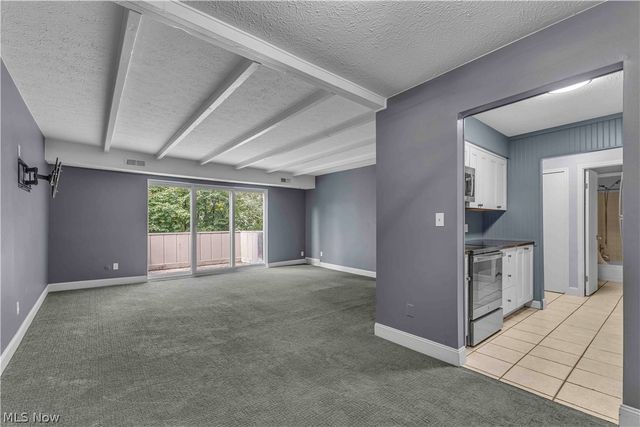 1633 Cedarwood Drive 320, Westlake, OH 44145
