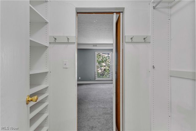 1633 Cedarwood Drive 320, Westlake, OH 44145