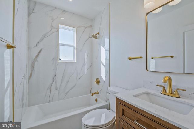 409 JEFFERSON ST NE, Washington, DC 20011