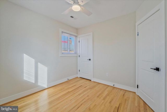 409 JEFFERSON ST NE, Washington, DC 20011