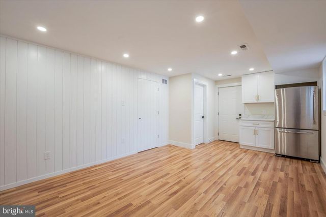 409 JEFFERSON ST NE, Washington, DC 20011