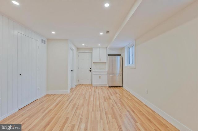 409 JEFFERSON ST NE, Washington, DC 20011