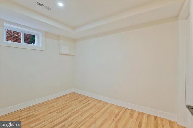 409 JEFFERSON ST NE, Washington, DC 20011