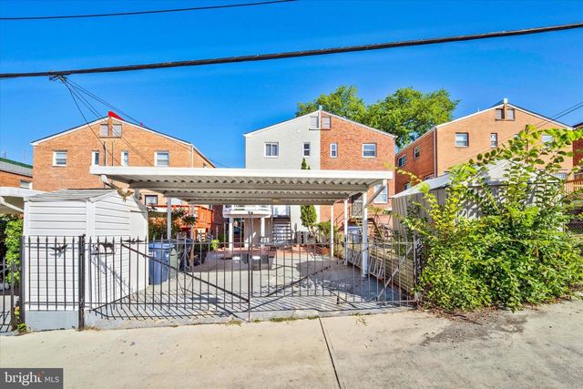 409 JEFFERSON ST NE, Washington, DC 20011