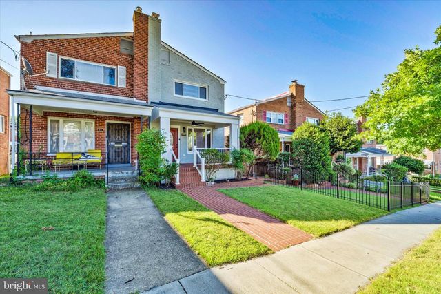 409 JEFFERSON ST NE, Washington, DC 20011