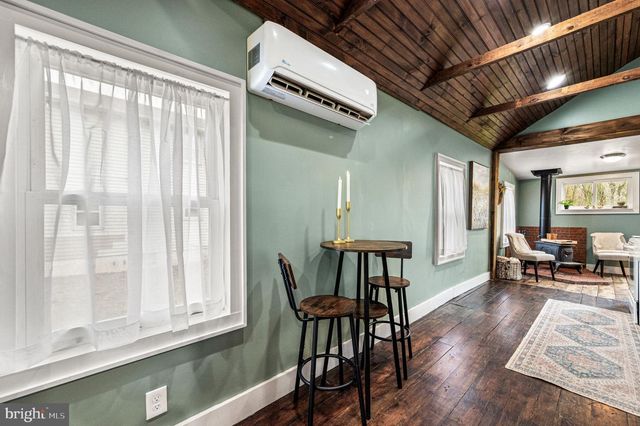 3319 SALFORD STATION RD, Perkiomenville, PA 18074