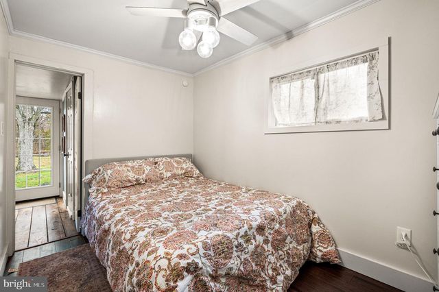 3319 SALFORD STATION RD, Perkiomenville, PA 18074