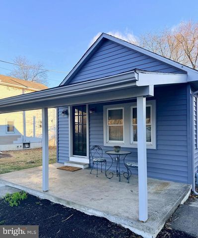 3319 SALFORD STATION RD, Perkiomenville, PA 18074