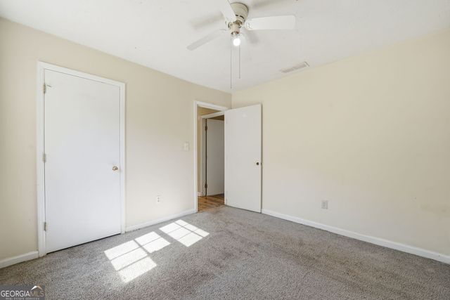 305 Belmont Farms Drive, Ellenwood, GA 30294