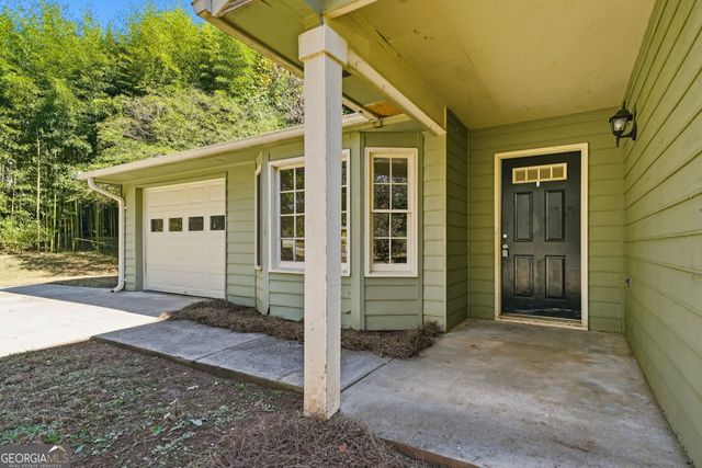 305 Belmont Farms Drive, Ellenwood, GA 30294