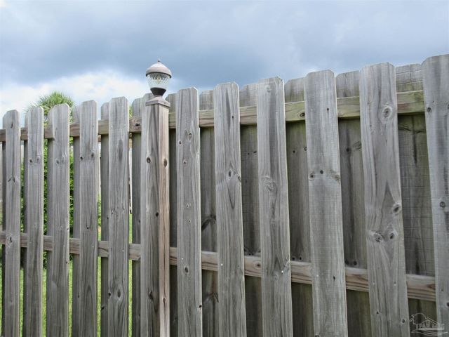 4826 Endeavor Ct, Milton, FL 32570