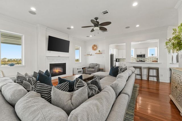 26119 Bay Breeze Drive, Galveston, TX 77554