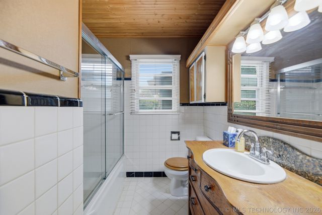 4504 E 25th Place, Tulsa, OK 74114