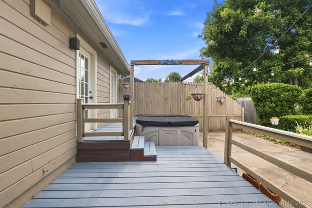 4504 E 25th Place, Tulsa, OK 74114