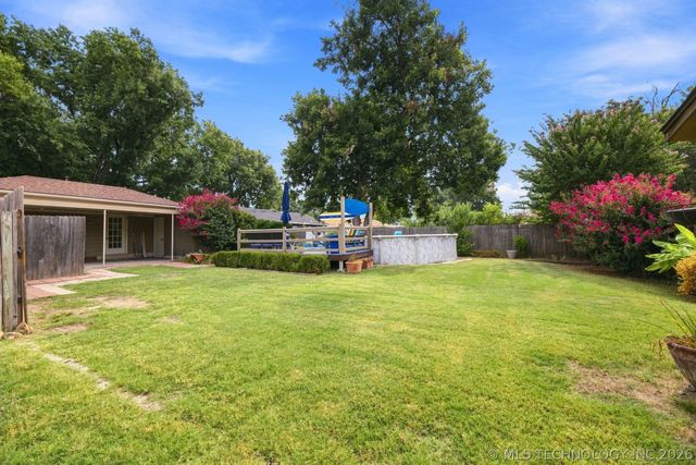 4504 E 25th Place, Tulsa, OK 74114