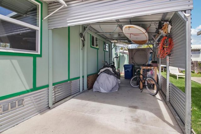 890 38th Avenue, Santa Cruz, CA 95062