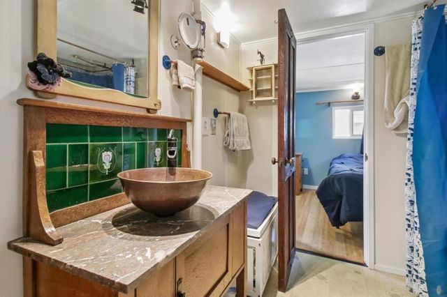 890 38th Avenue, Santa Cruz, CA 95062