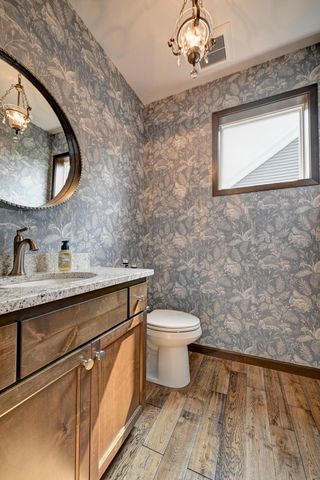 3514 Cove Point Circle NW, Prior Lake, MN 55372