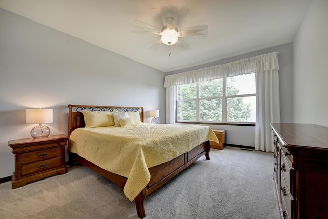 3514 Cove Point Circle NW, Prior Lake, MN 55372