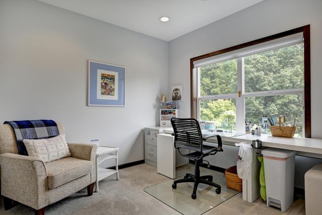 3514 Cove Point Circle NW, Prior Lake, MN 55372