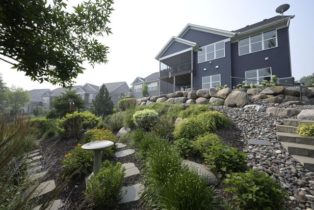3514 Cove Point Circle NW, Prior Lake, MN 55372