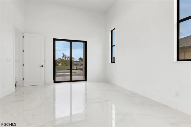 1323 SE 17th ST, Cape Coral, FL 33990