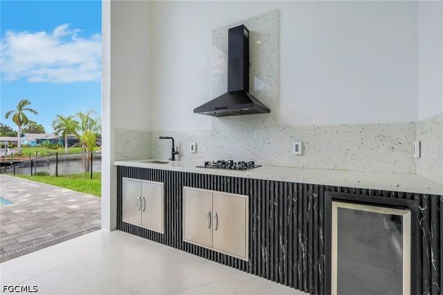 1323 SE 17th ST, Cape Coral, FL 33990