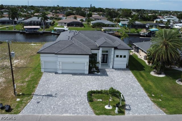 1323 SE 17th ST, Cape Coral, FL 33990
