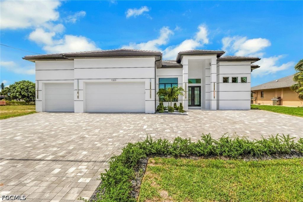 1323 SE 17th ST, Cape Coral, FL 33990