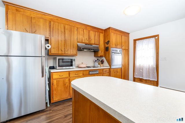 160 Flanders Road, Southington, CT 06489