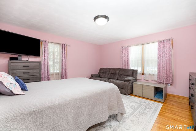 160 Flanders Road, Southington, CT 06489