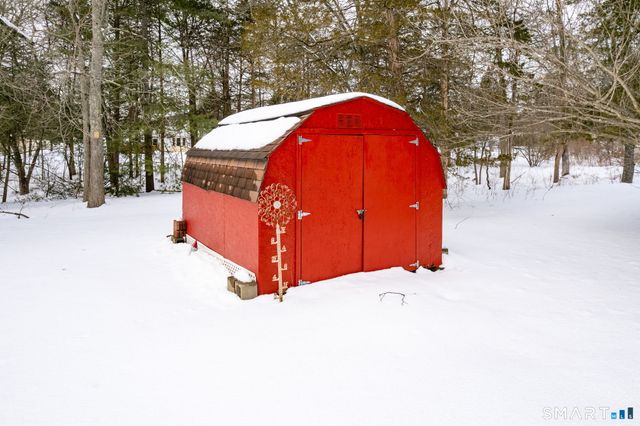 160 Flanders Road, Southington, CT 06489