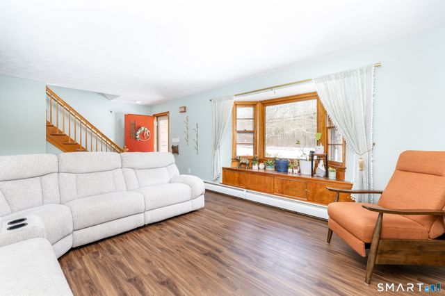 160 Flanders Road, Southington, CT 06489