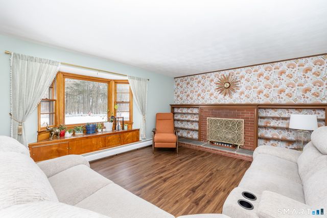 160 Flanders Road, Southington, CT 06489