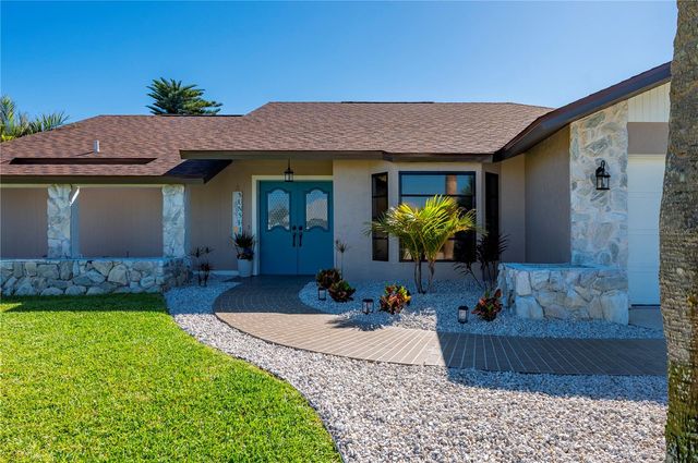 46 BUNKER COURT, Rotonda West, FL 33947