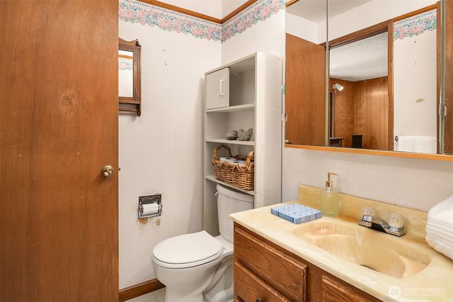 1260 168th Avenue NE, Bellevue, WA 98008