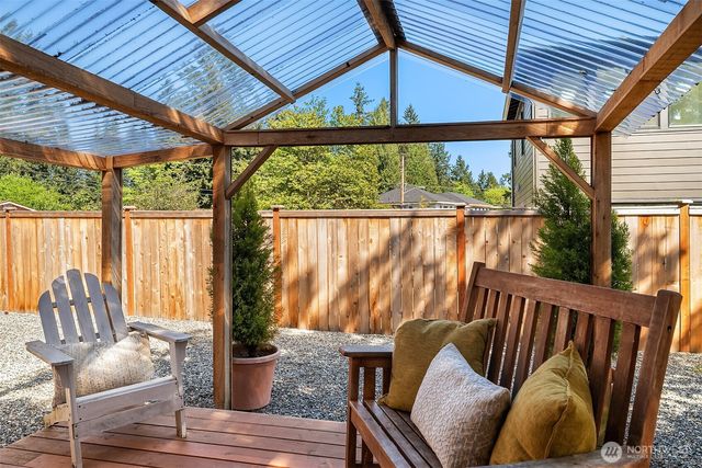 1260 168th Avenue NE, Bellevue, WA 98008