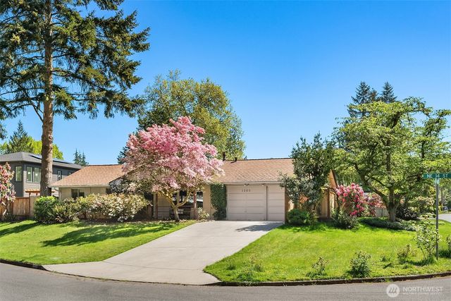 1260 168th Avenue NE, Bellevue, WA 98008
