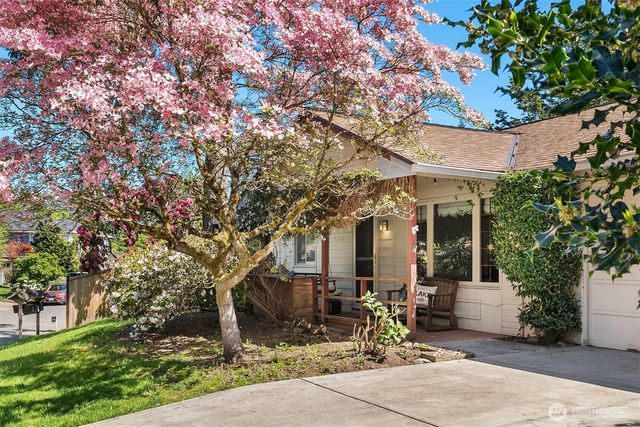 1260 168th Avenue NE, Bellevue, WA 98008