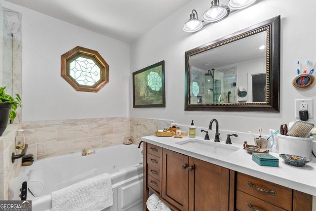 511 Oakdale Road, Canton, GA 30114