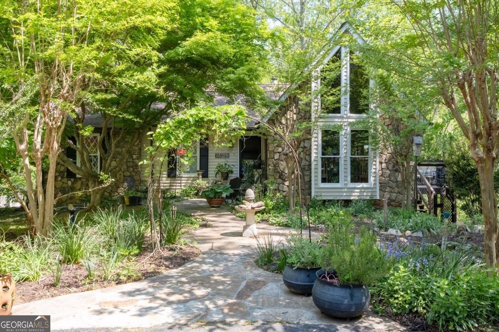 511 Oakdale Road, Canton, GA 30114