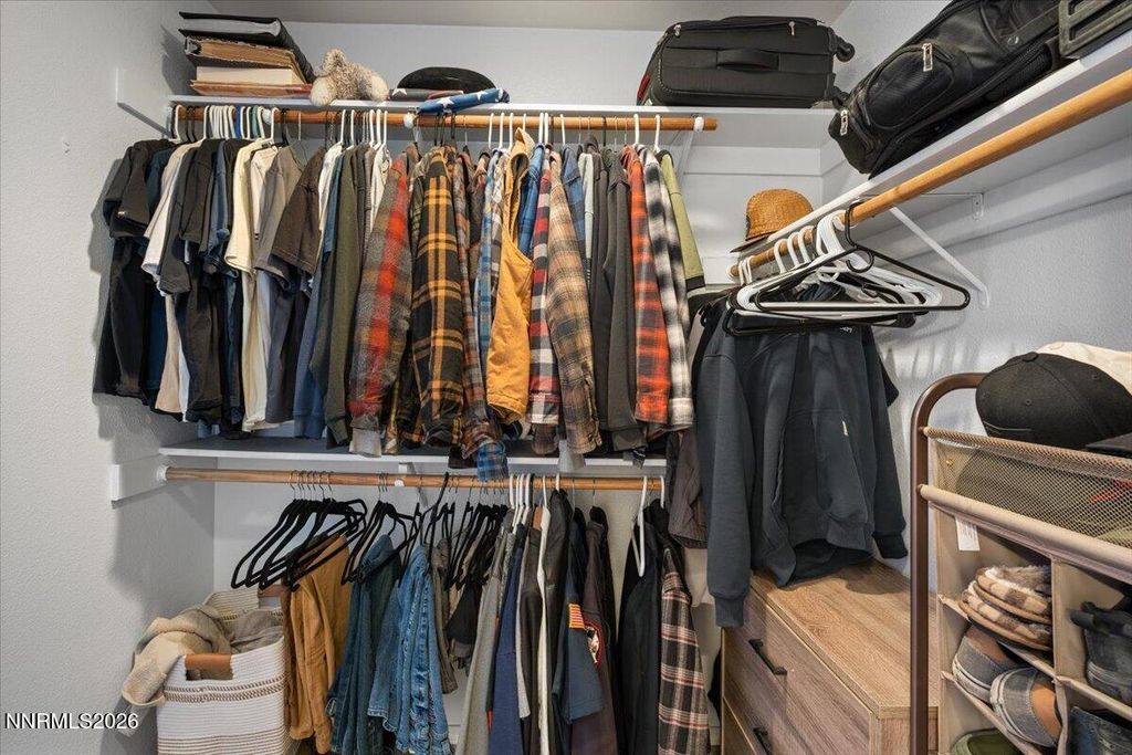 Image 29 of property listing at 2224 Escalera Way, Reno, NV 89523