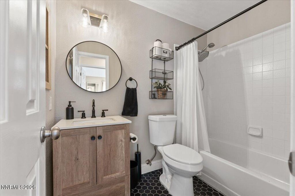 Image 33 of property listing at 2224 Escalera Way, Reno, NV 89523