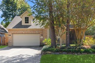 83 Robindale Circle, Conroe, TX 77384