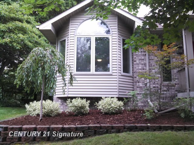 5808 Lantern Lane, Midland, MI 48642