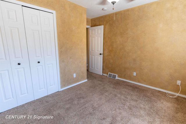 5808 Lantern Lane, Midland, MI 48642