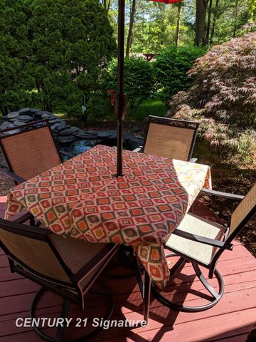 5808 Lantern Lane, Midland, MI 48642